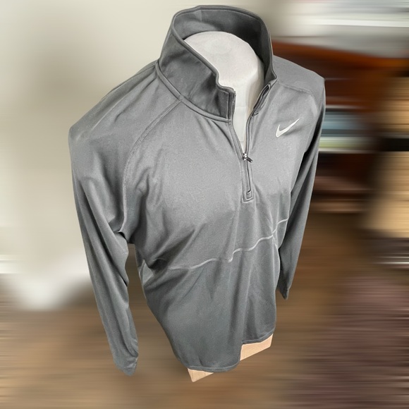 Nike Therma Fit Performance Pullover Quarter Zip - Picture 6 of 9
